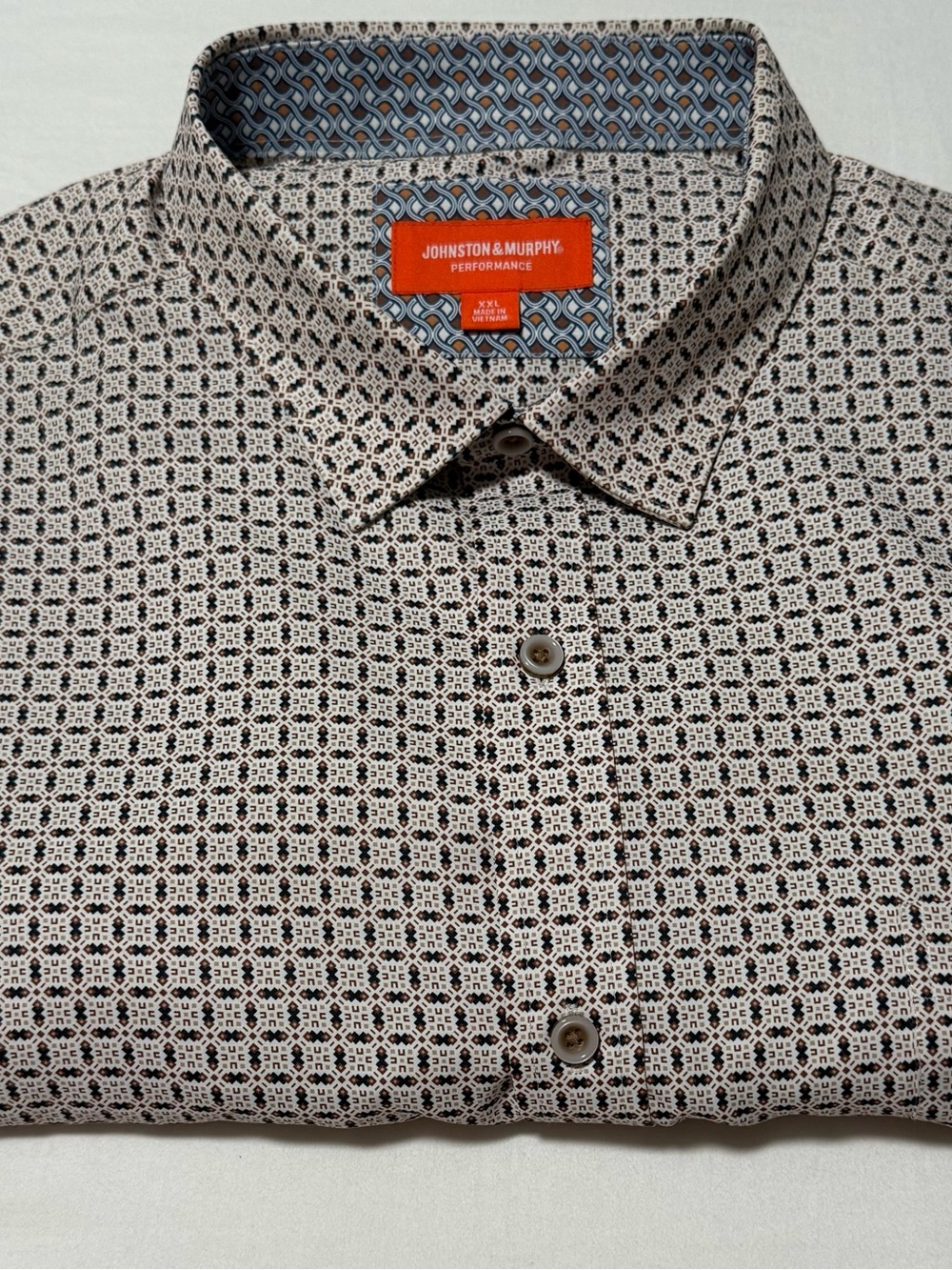 Johnston & Murphy Men’s Beige and Black Patterned Button-Down Shirt